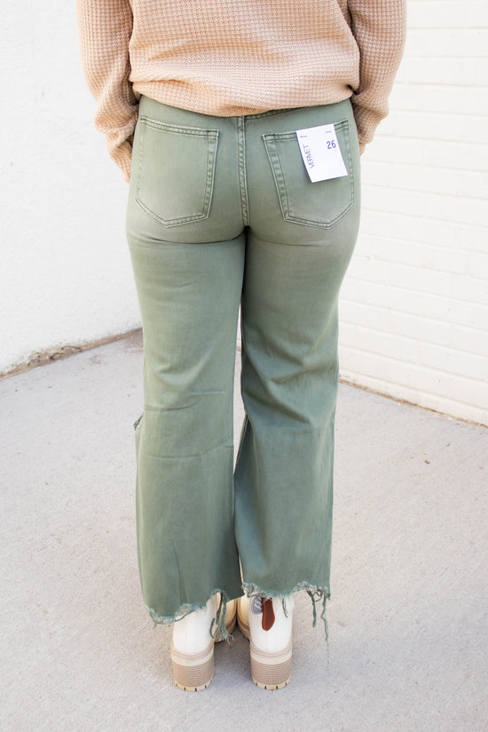 Leslie 90S Vintage Crop Flare Pant | Army Green