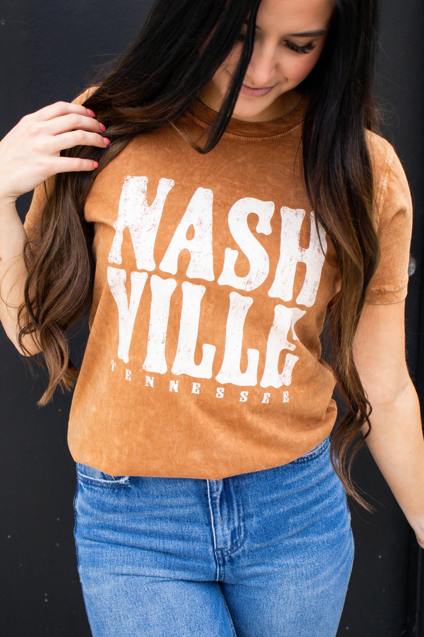 Load image into Gallery viewer, Nashville Vintage Graphic Tee | Yam

