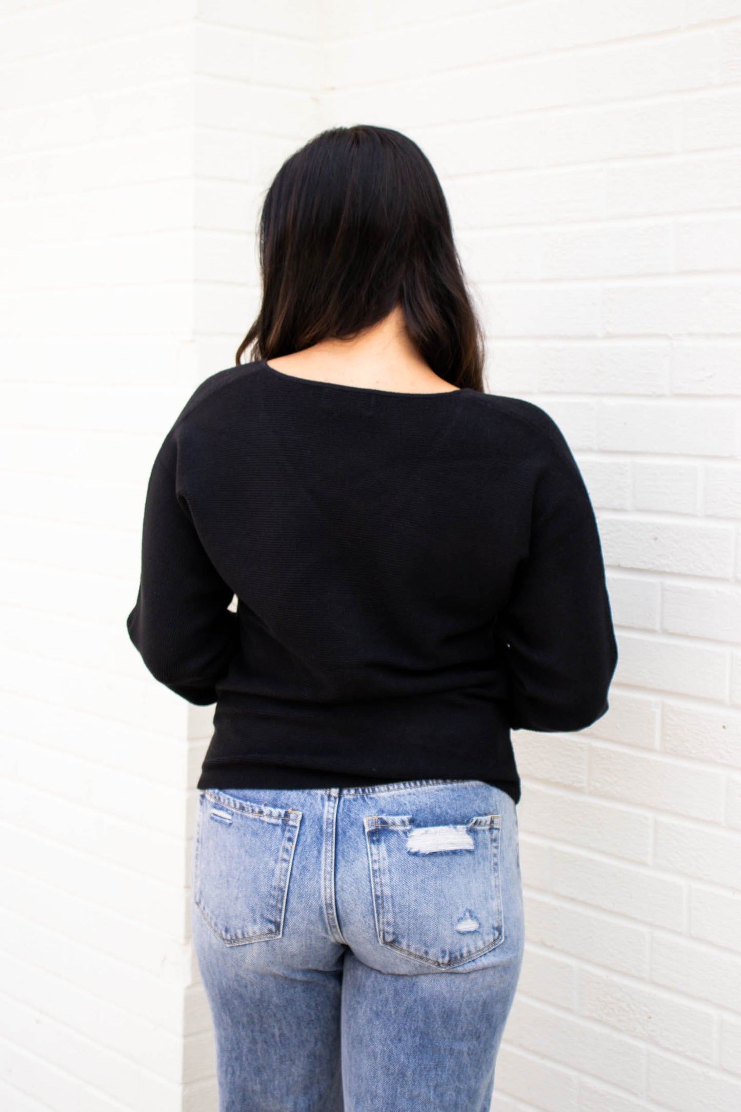 Britt V-Neck Sweater | Black