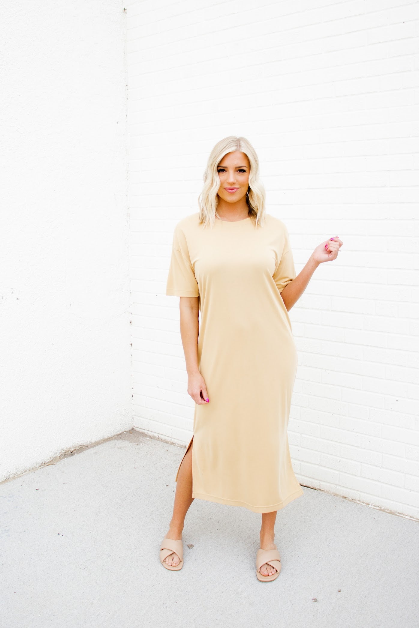 Load image into Gallery viewer, Mollie Side Slit Midi Dress | Tortilla Brown
