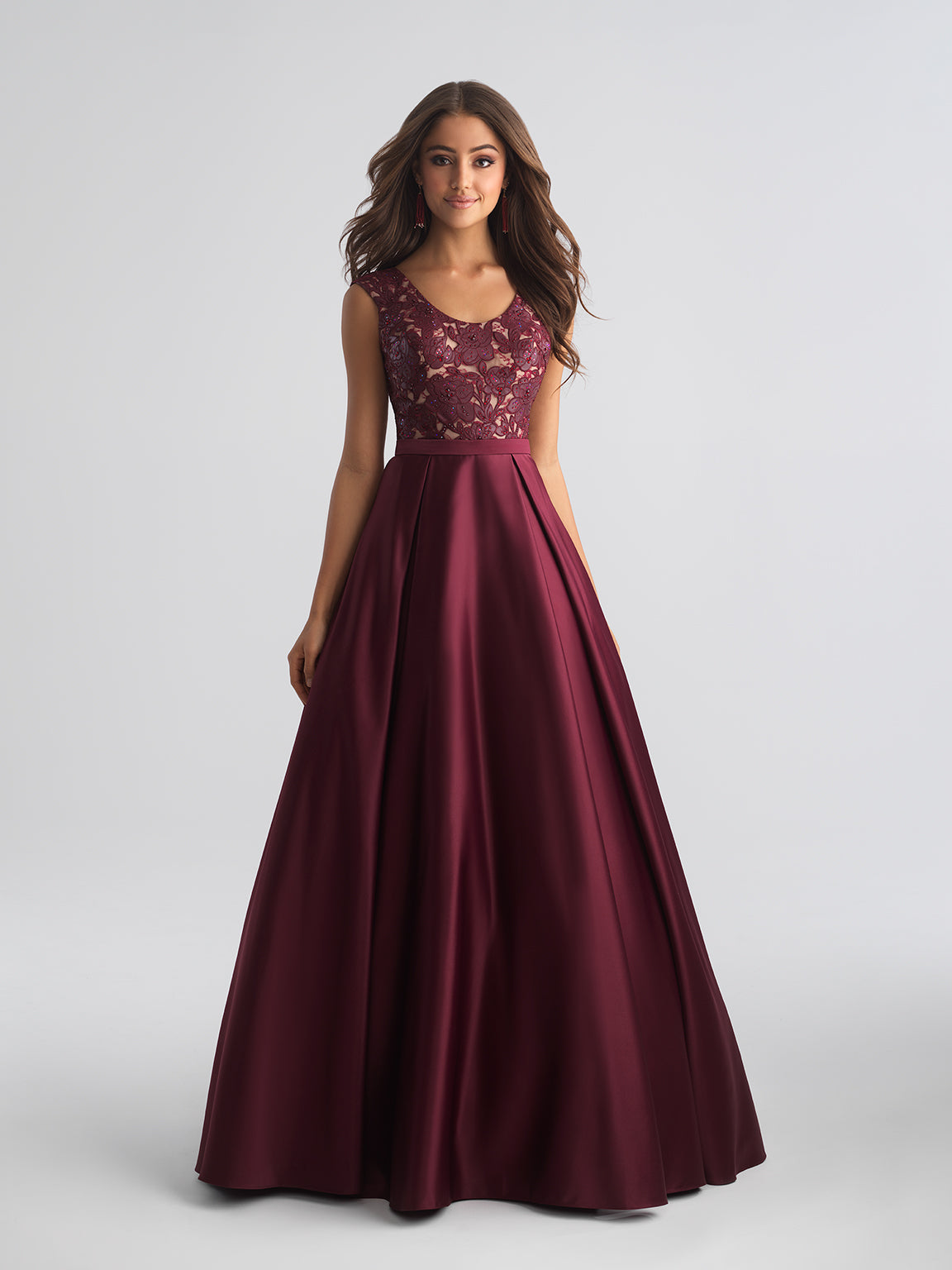 Load image into Gallery viewer, 18-654 Prom Dress Wine
