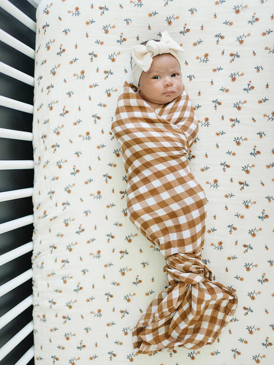 Load image into Gallery viewer, Gingham Muslin Swaddle Blanket
